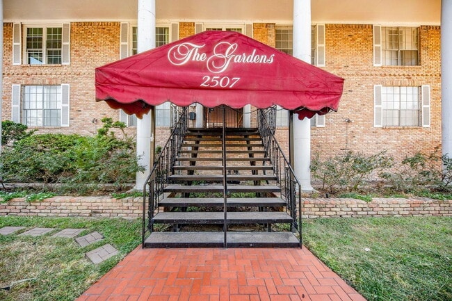 Photo - 2507 Montrose Blvd Unit Apt 22
