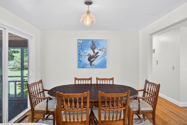 Photo - 101 Longfellow Dr