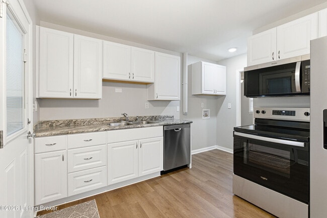 Photo - 1904 Wickham Way