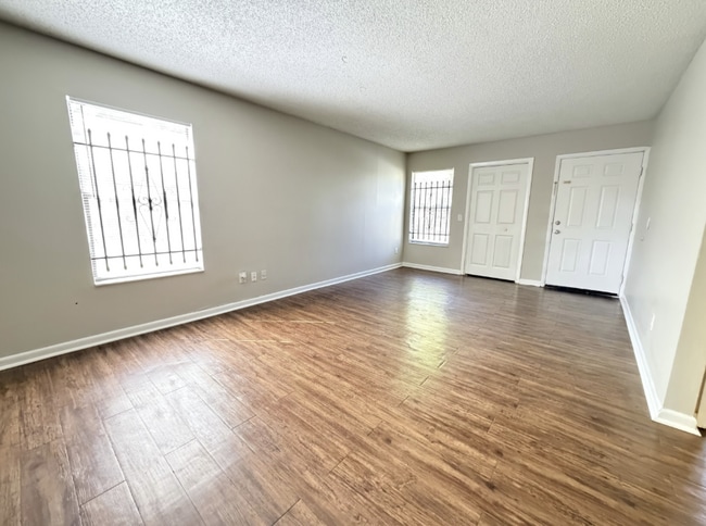 Photo - 3696 Morton St Unit 3696 Morton Street Apt 2