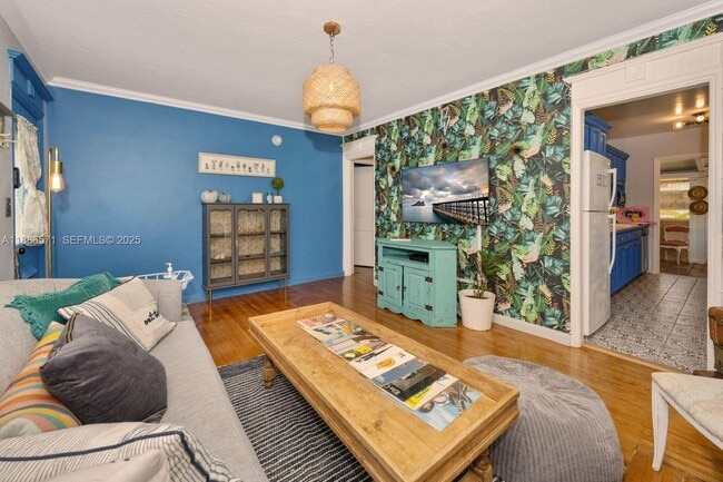 Photo - 1701 Fletcher St