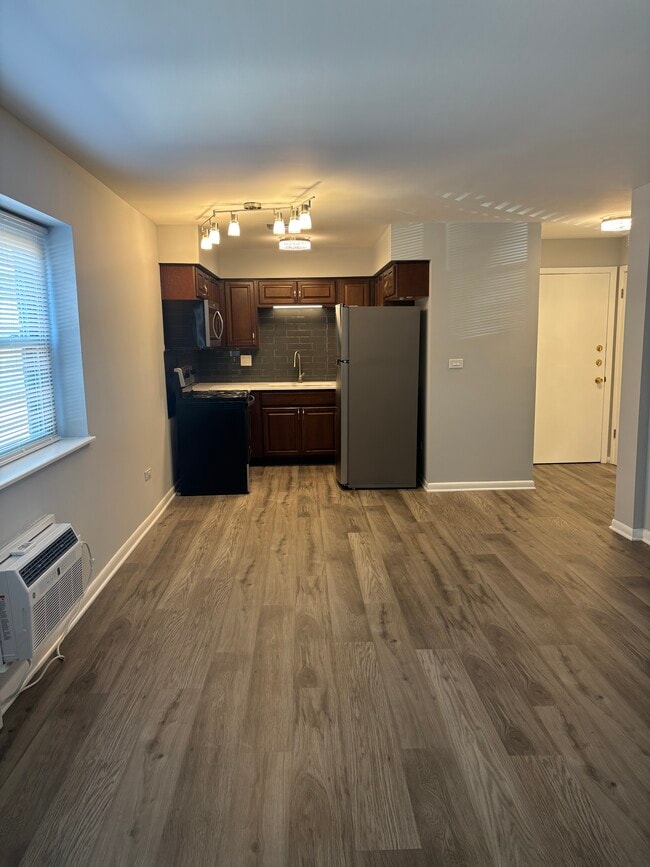 Photo - 7232 Randolph St Unidad 205