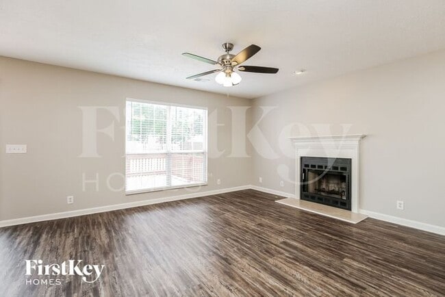 Photo - 6005 Monroe Crossing