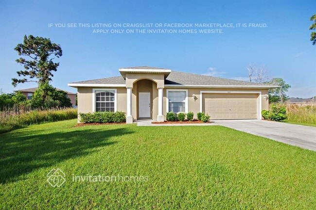 Building Photo - 643 Parakeet Ct