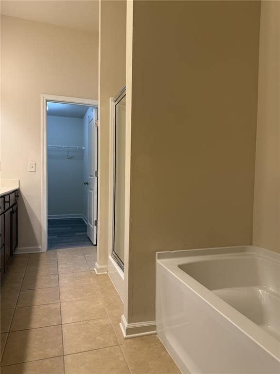 Photo - 2660 Maple Leaf Terrace
