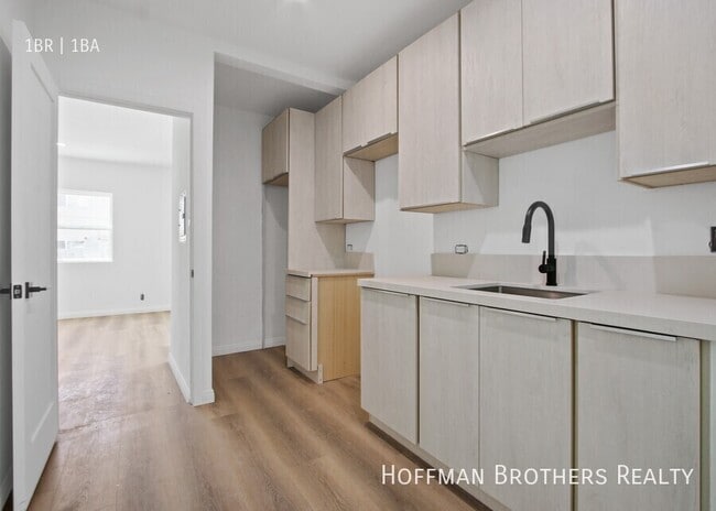 Building Photo - 2694 James M Wood Blvd