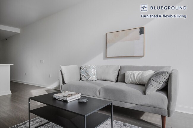 Photo - 500 N Lake Shore Dr Unidad FL30-ID1173