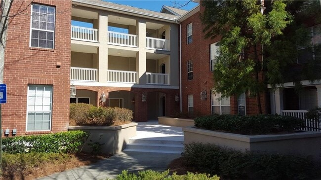 Building Photo - 5641 Roswell Rd Unit 106