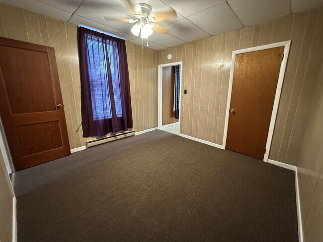 Second Floor Apartment in Westminster