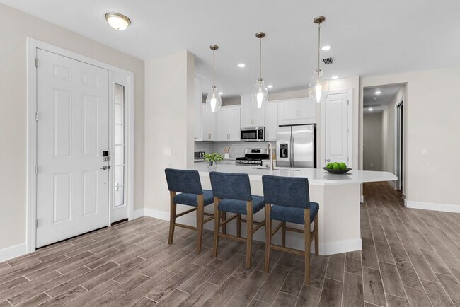 Photo - ANNUAL RENTAL - 3 BED + DEN / 2 BATH VILLA...