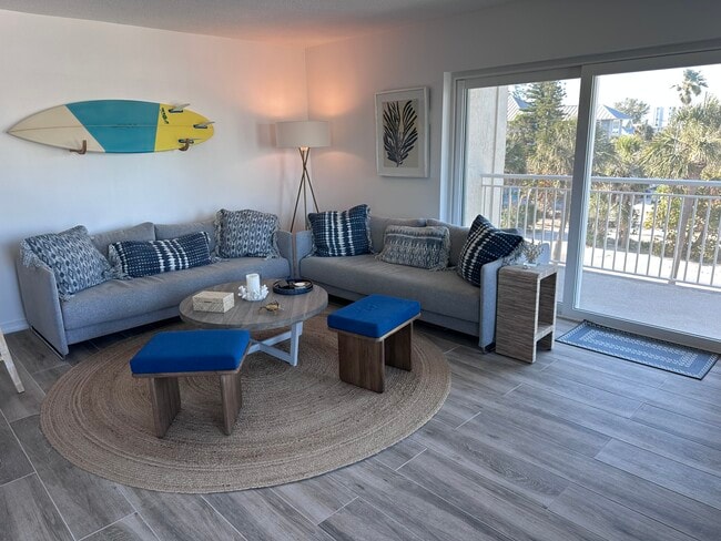 Photo - 200 1st Ave Unit 305