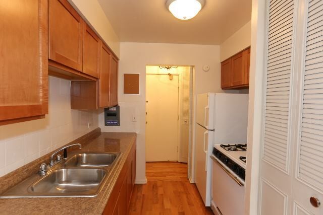 Photo - 503 W Briar Pl Unit 705