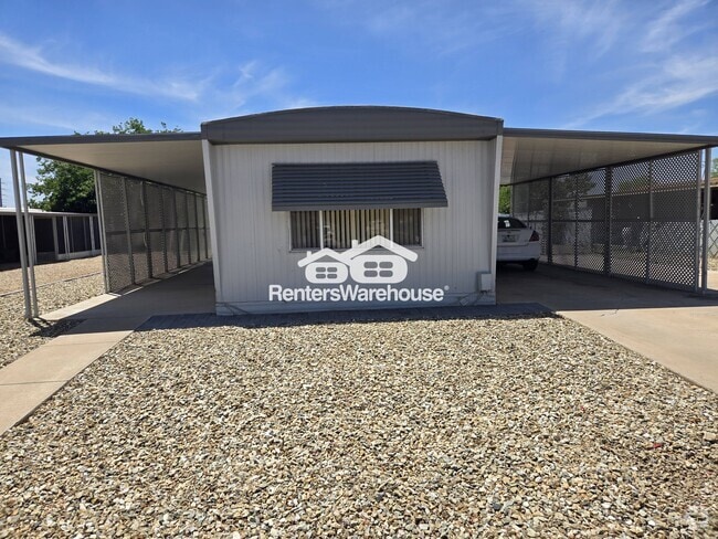 Building Photo - 9122 N 65th Ave Rental