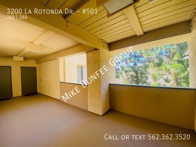 Photo - 3200 La Rotonda Dr Unit #501