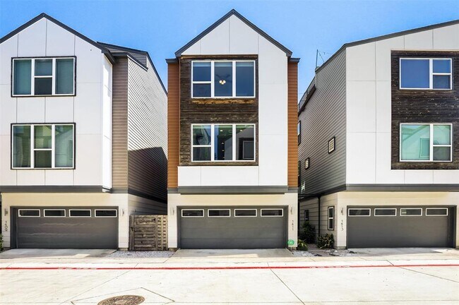 Photo - 1411 Waterloo Shore Ln Unit 13