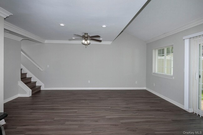 Photo - 4003 Townehouse Dr Unit 4003