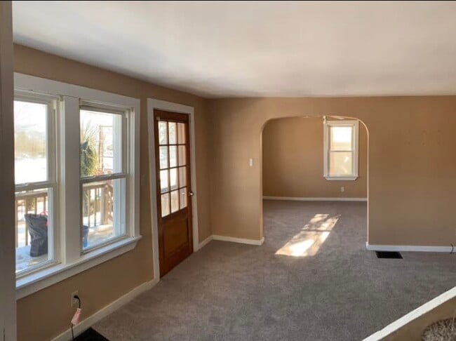 Photo - 209 Melody Ln