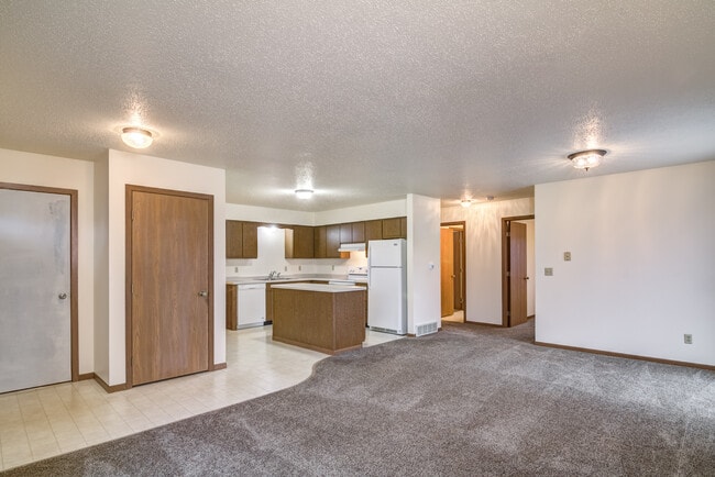 Photo - 13236 39th Ave N