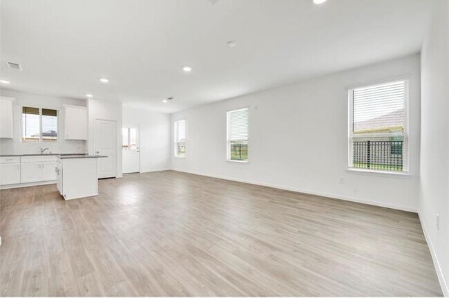 Photo - 21102 Turtle Gln Ln