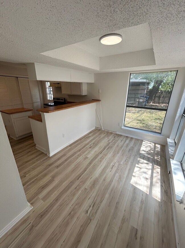 Photo - Come and see this well-kept beautiful home...