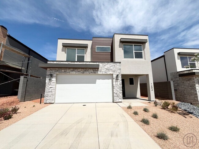 Photo - LIKE NEW Home in Long Valley!