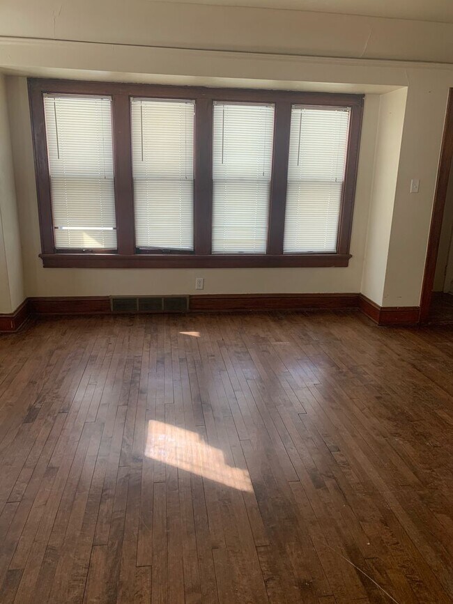 Photo - 2918-2920-2920 N 47th St Unit 2918