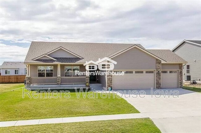 Building Photo - 9664 Alderwood Dr