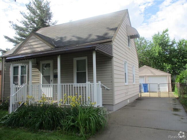 Building Photo - 20314 Powers Ave Rental