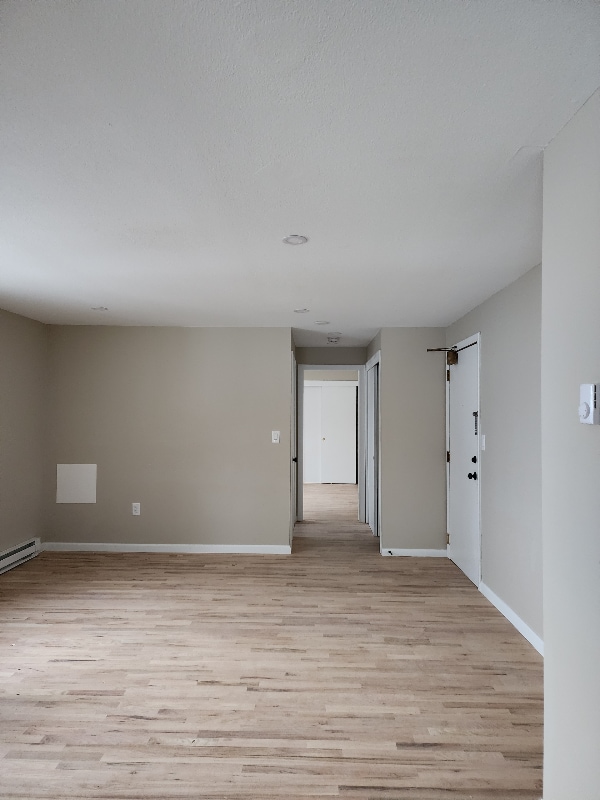 Building Photo - 299 Park St Unit A4