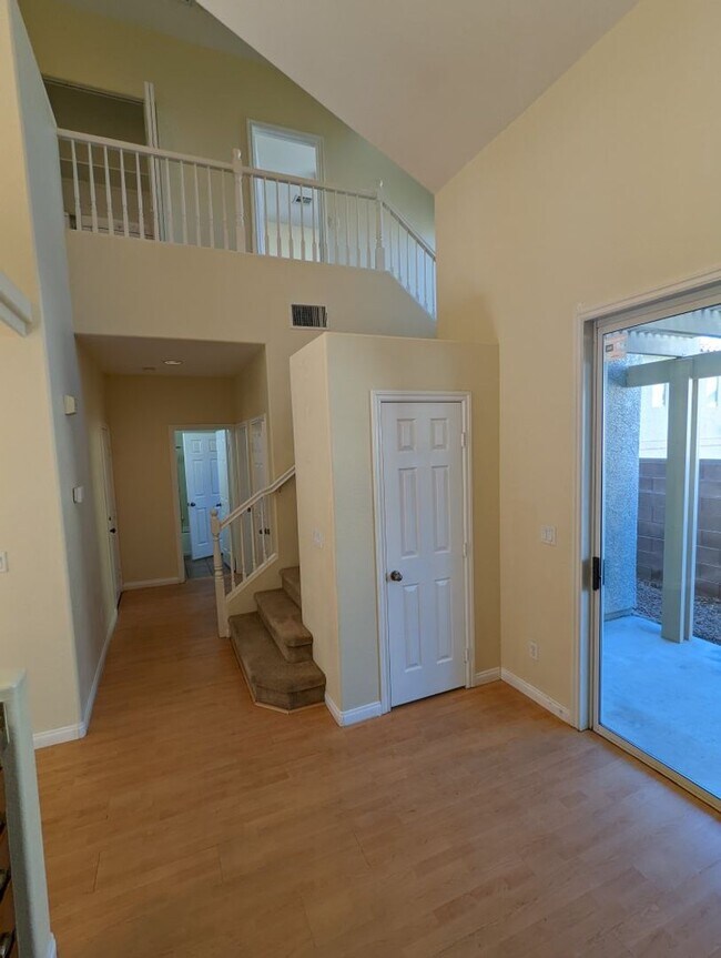 Photo - 5994 Shining Light Ave