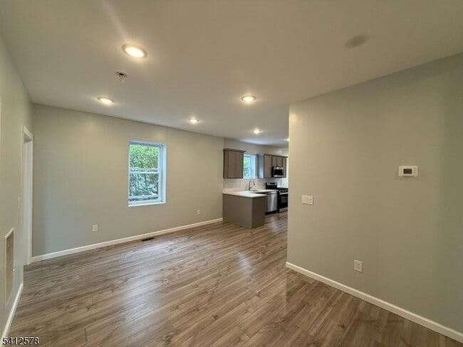 Photo - 190 E Lindsley Rd Unidad 2