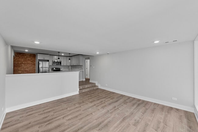 Photo - 1308 N La Salle Dr Unit #2B