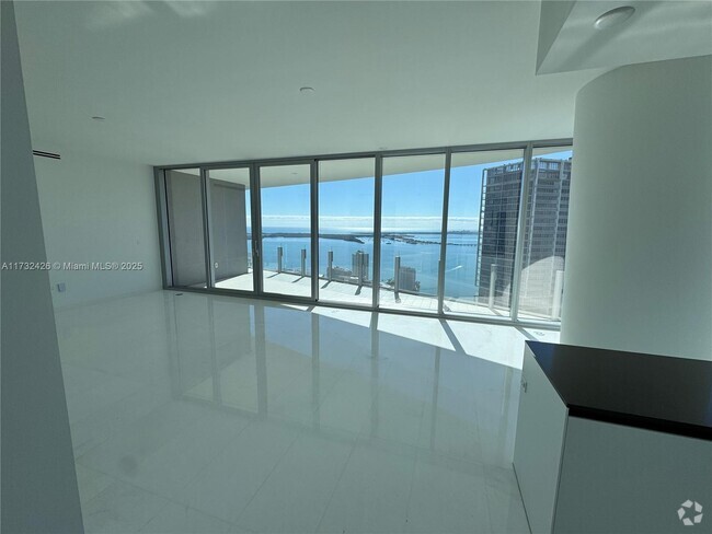 Building Photo - 300 Biscayne Blvd Unit 4807 Rental