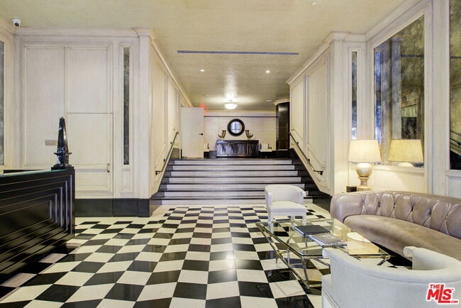 Photo - 1645 Vine St Unit 706