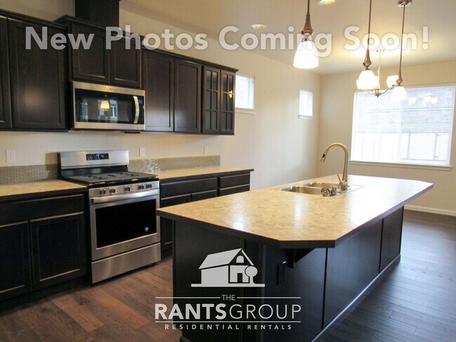 Photo - Fantastic Neighborhood! Easy Commute to JBLM!