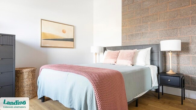 Photo - 135 Adams St Unidad 506