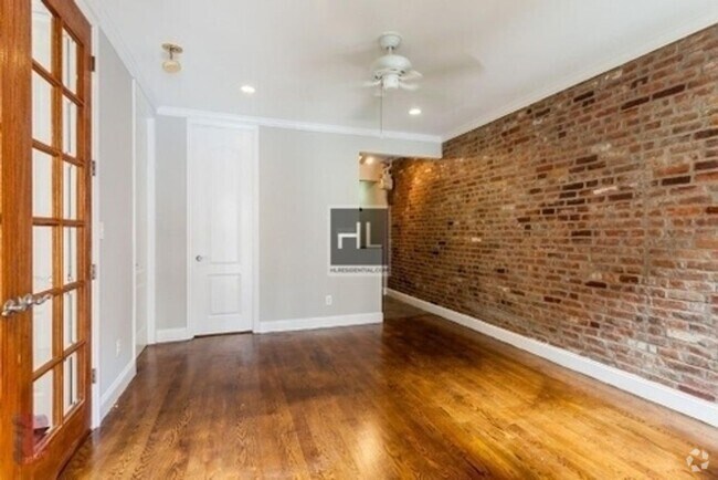 Building Photo - E 18TH ST. Rental