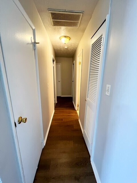 Photo - 2637 N BAZIL AVENUE