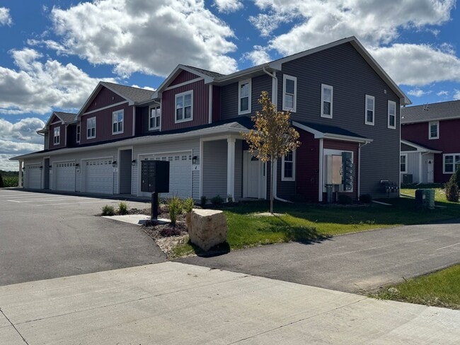 Building Photo - 540 Unit 4