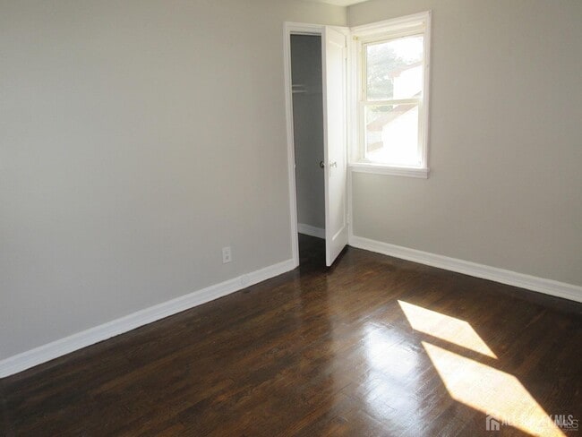 Photo - 815 2nd St Unit B