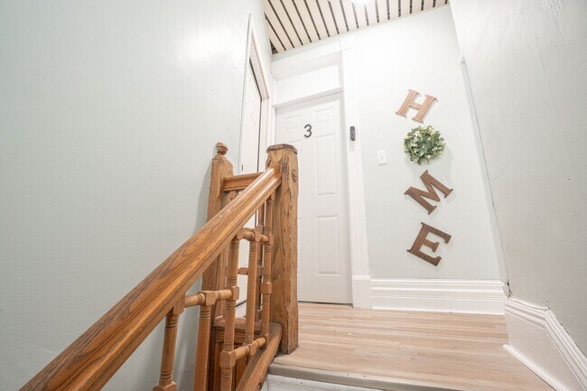 Photo - 731 S 7th St