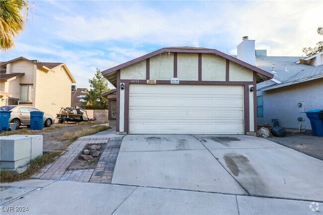 Building Photo - 4004 Saguaro Ln Rental