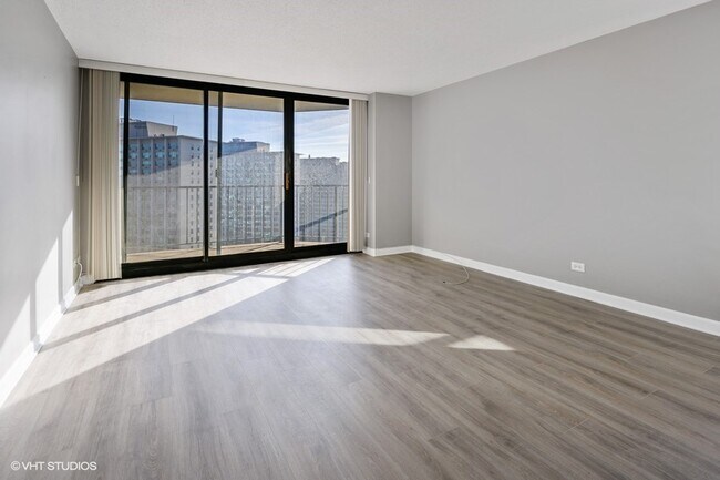 Photo - 3660 N Lake Shore Dr Unit 2407
