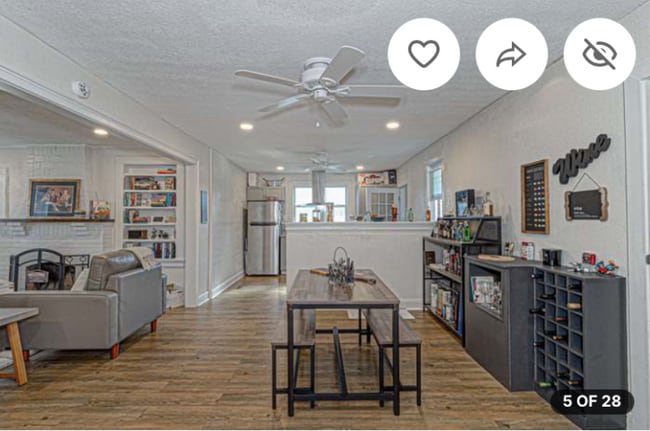 Photo - 2610 Marion St