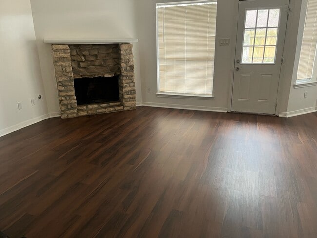 Photo - 17035 Judyleigh Dr