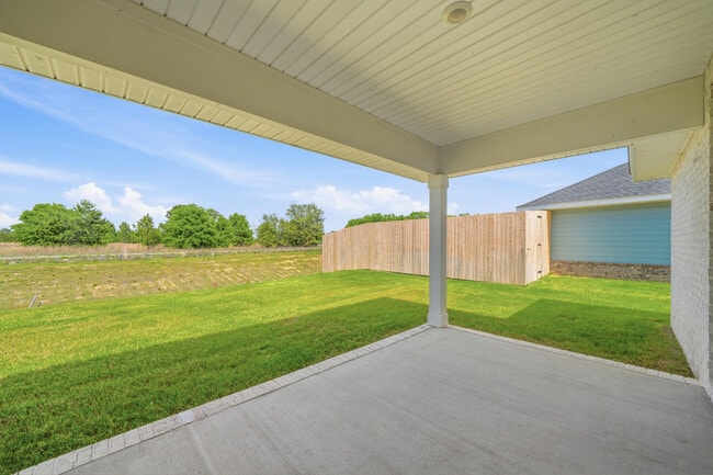 Building Photo - 664 Alleyoak Ln