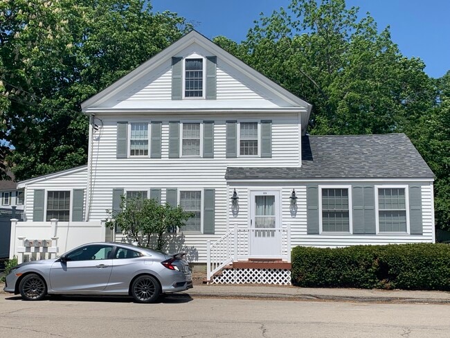 Photo - 37 Court St Unit Apt. C