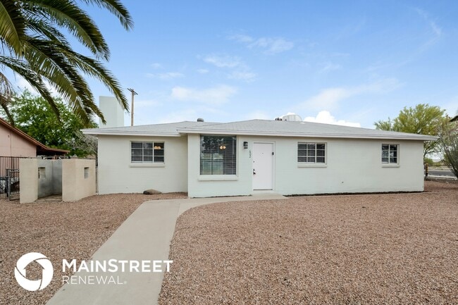 Building Photo - 602 W Calle Medina Rental