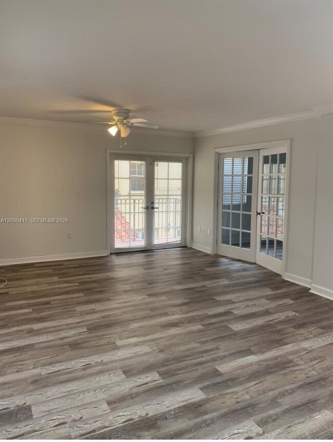 Photo - 323 Navarre Ave Unit 203
