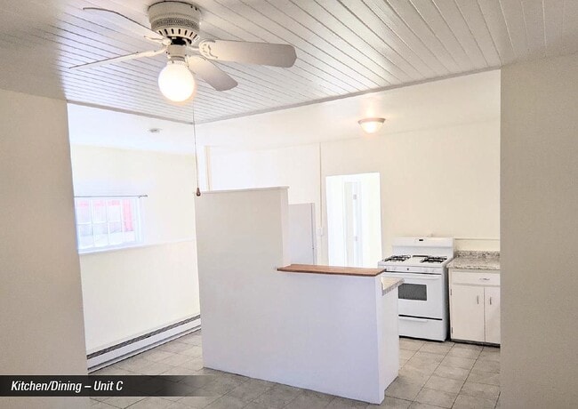 Photo - 121 Fiesta St